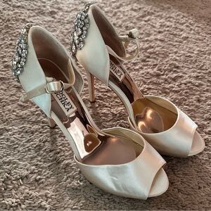 Badgley Mischka Kiara Women's Pumps 6 1/2